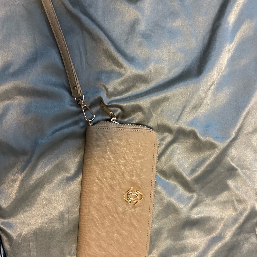 Stylish Tan Leather Wallet with Strap